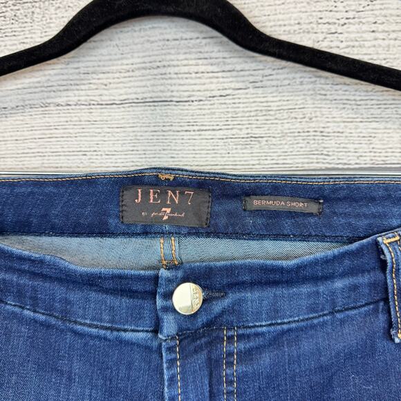 Jen7 By 7ForAllMankind Plus Size Dark Washed Bermuda Shorts Size 24 - Picture 8 of 8